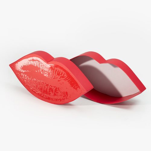 creative lip-shaped gift box