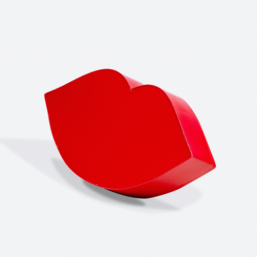 creative lip-shaped gift box