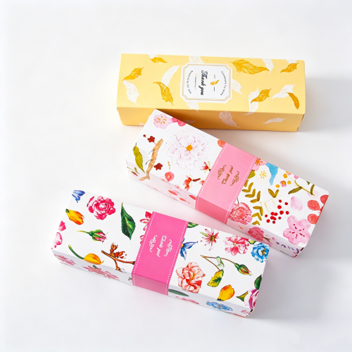 图片处理需求 (61) Colorful Gold Foil Pastry Packaging Box