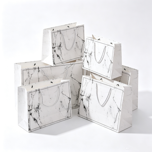 电商白底产品图处理 (16) minimalist-style portable shopping bag